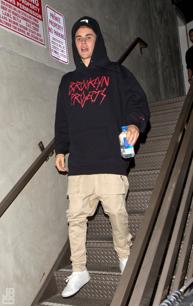 Click to view full size image
==============
00032.jpg 00032.jpg